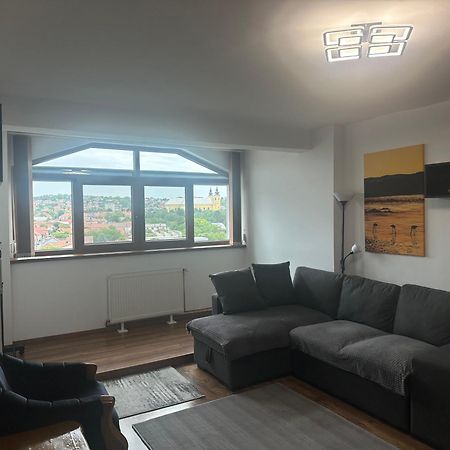 High Level Apart Oradea Free Reserved Parking Екстер'єр фото