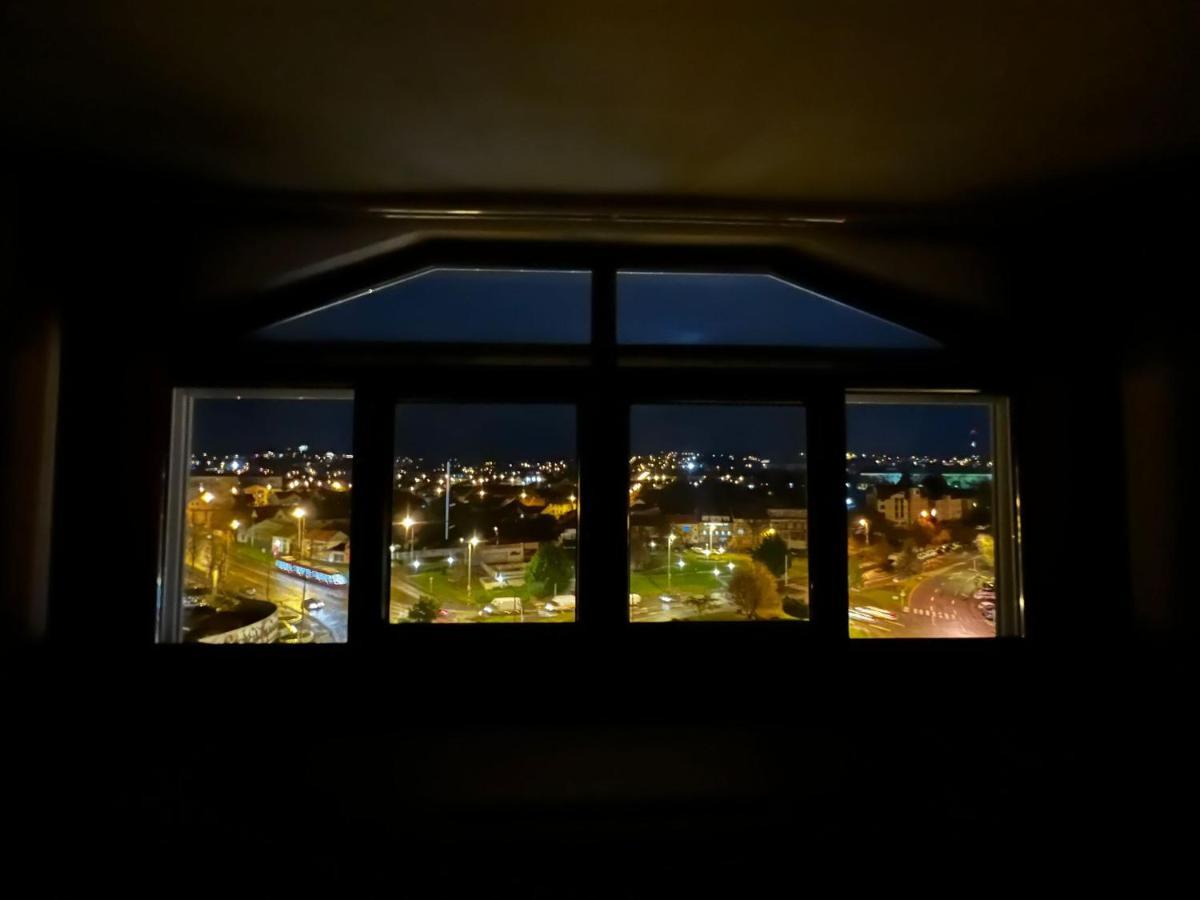 High Level Apart Oradea Free Reserved Parking Екстер'єр фото